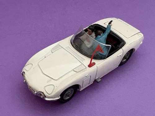 Corgi james bond c336 toyota - corgi,