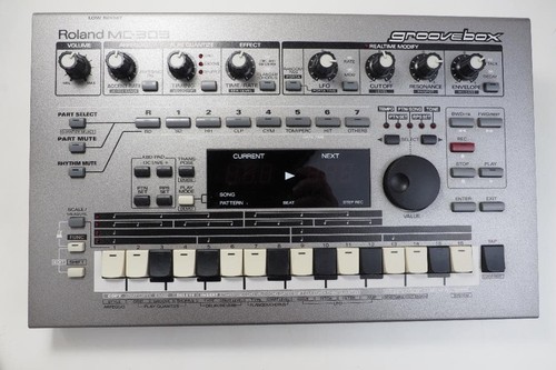 Roland 303 groovebox - roland, with