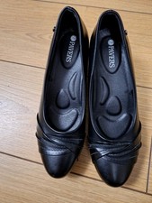 Pavers Black Court Shoes Size