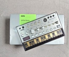Korg Volca Bass Synthesizer