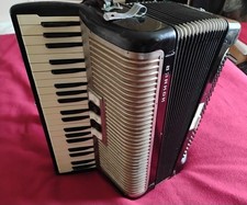 HOHNER ARIETTA 120 BASS ACCORDION BLACK WITH CASE AND TUTOR BOOK