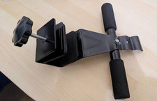 Under Door Sit Up Bar - Home