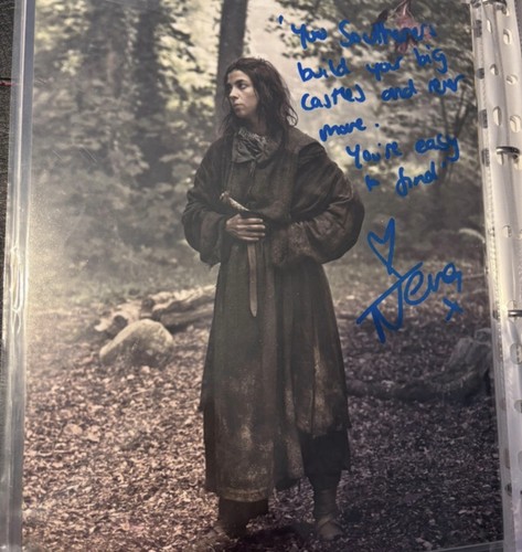 Game thrones signed photo - game,