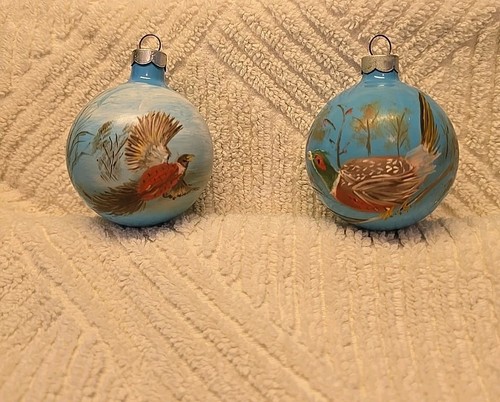 Vtg pair hand - pair,