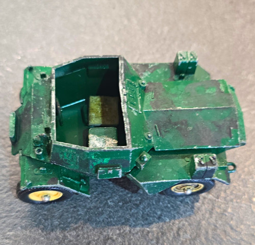 Dinky toys 673 daimler - dinky, scout