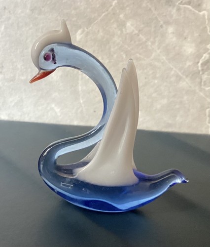 Blue white glass swan - blue,