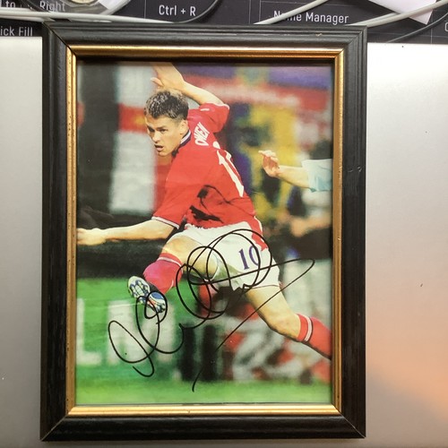 Hand signed england - signed,