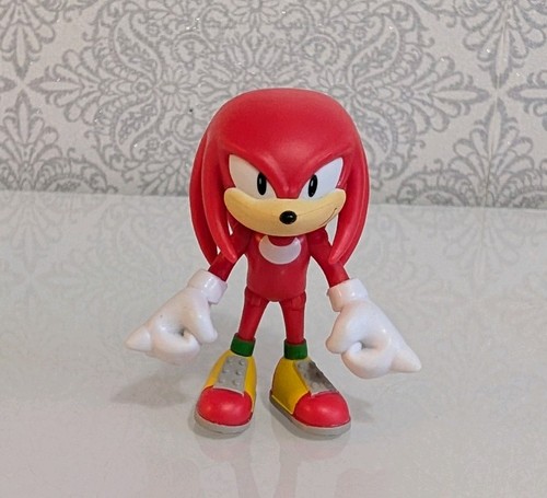 Modern knuckles sonic the - 2.5",
