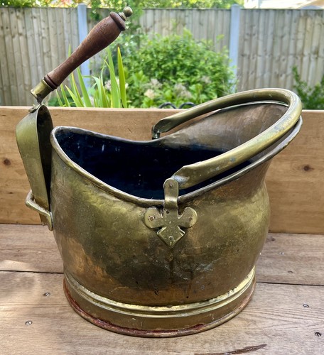Vintage brass coal scuttle - scuttle, /
