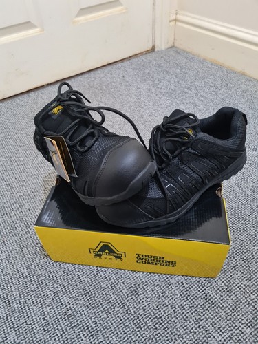 Amblers safety boots size 7 - safety,