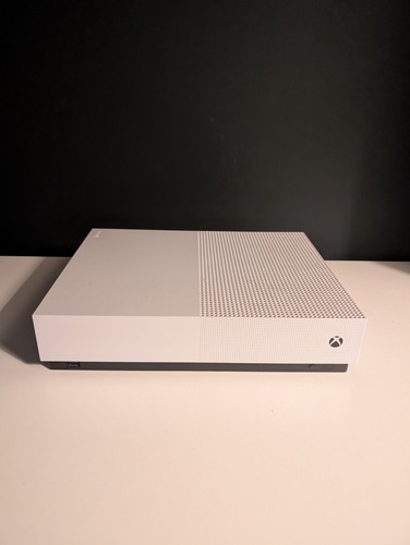 Xbox one all digital - one,