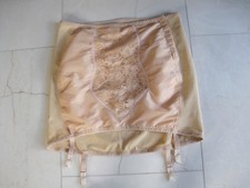 VINTAGE CORSET OPEN GIRDLE CAMP SUSPENDERS WAIST 35ins L or XL PEACH LACE SHAPE