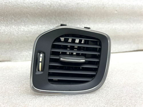 Volvo s60 front - s60, right