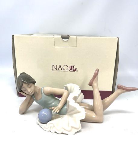 Nao lladro porcelain - nao,