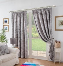 Botanic Leaf Design Jacquard