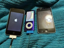 2x iPod Touch 2nd Gens Both