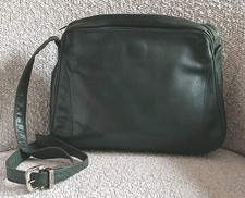 Dark Green Italian Leather Shoulder Bag 25 x 21 x 5 cm short strap vgc ENNY