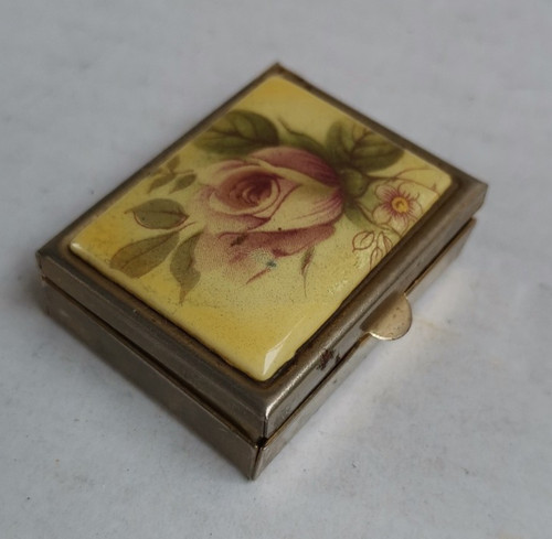 Vintage pill snuff box rose - pill,