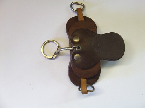 Saddle shaped key ring