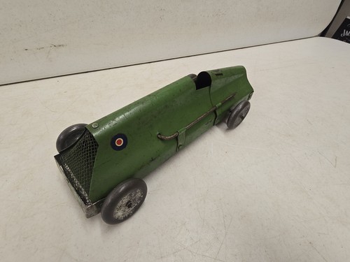 Antique tin babs - babs, land
