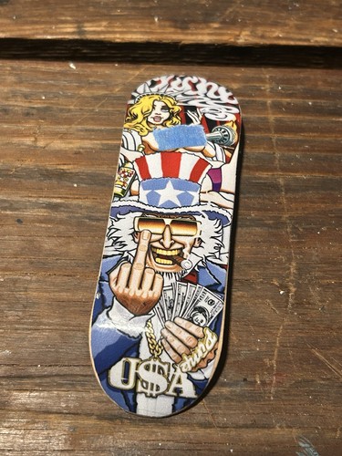 Cliche skateboard pimp and hoe - skateboard,