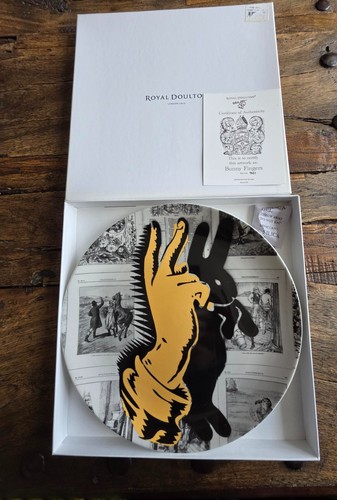 Pure evil bunny fingers - fingers, royal
