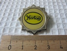 NORTON YELLOW MOTORCYCLES VINTAGE RARE PIN BADGE  (# 83)
