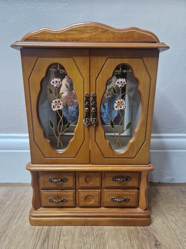 Mele wooden jewellery - wooden,