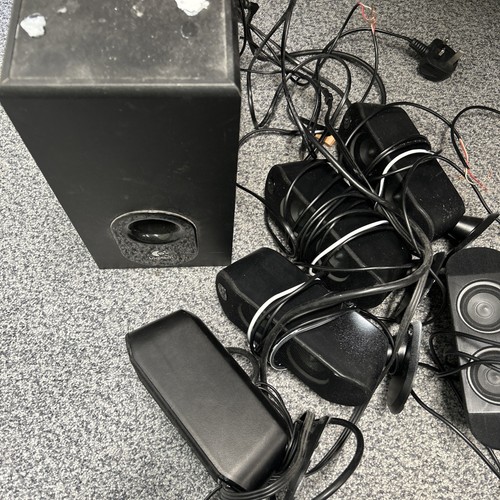 Logitech 530 include mp3 - logitech, x-530