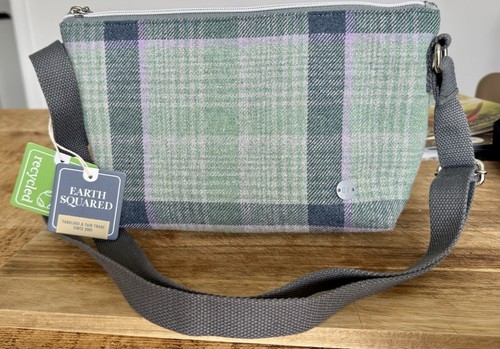 Earth squared green grey - squared, tweed