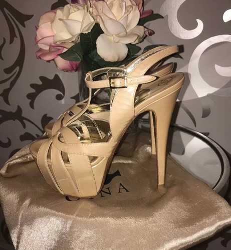 Gina nude beige patent pumps - nude/beige,