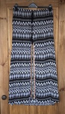 Black and white maxi skirt