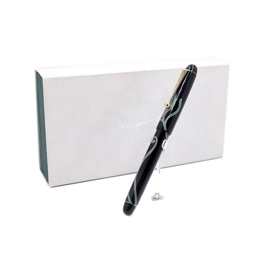 Jcr pilot namiki maki e - *jcr_m*, maki-e