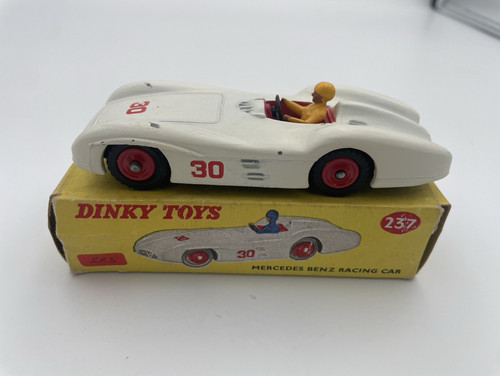 Dinky toys 237 - no.,