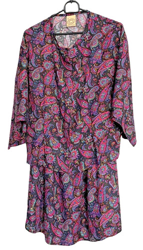 Ladies vintage skirt suit set