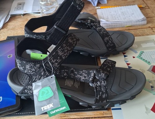 Sandals man size 45 new - 10,