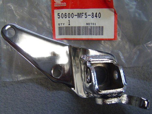 Front right footpeg stay - front, plate