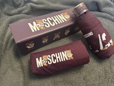 UNUSED Moschino  Compact