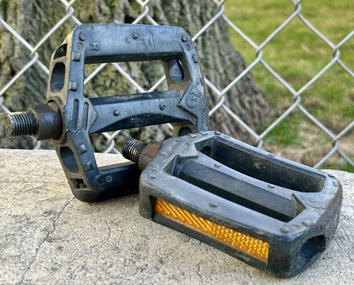 Vintage pedals old - vintage, gt