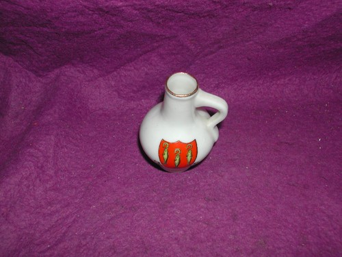 Goss crested china looe ewer - goss,