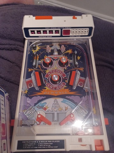 Tomy atomic pinball machine - atomic,