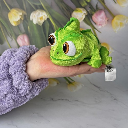 New pascal shoulder plush doll - pascal,