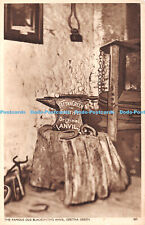 R321884 Gretna Green The Famous Old Blacksmith Anvil The blacksmith Shop Co