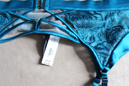 Ann summers size xxl 26 - summers,