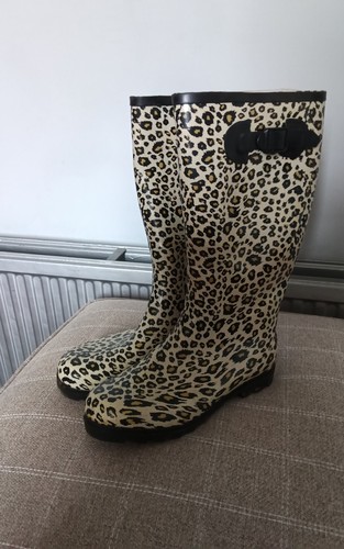 Ladies leopard print wellies - ladies,