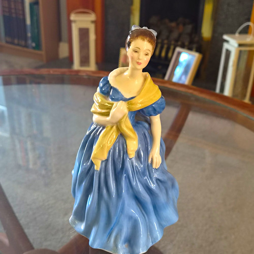 Royal doulton adrienne hn2304 - doulton,