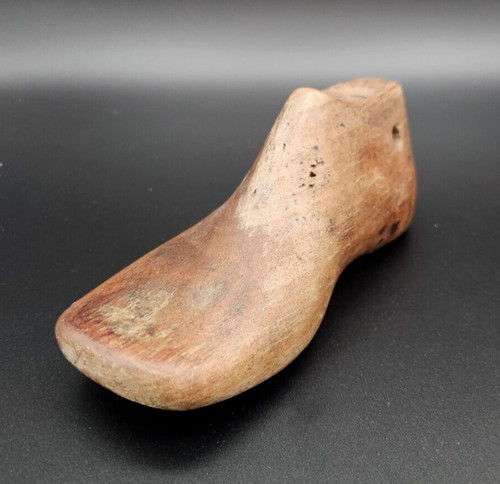 Vintage cobbler wood - vintage,