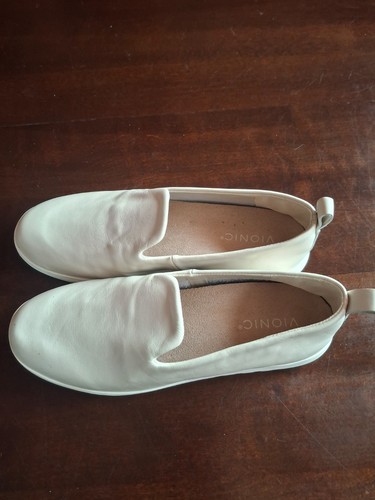 Vionic womans slip shoes - vionic, on