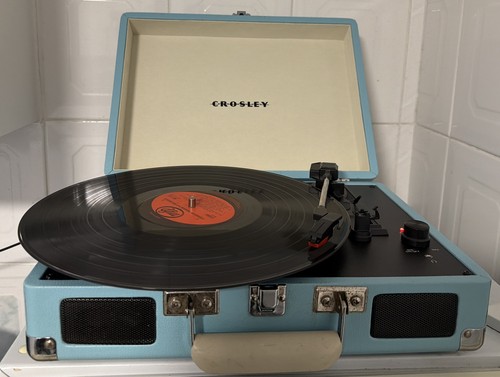 Crosley cruiser record player - cruiser,