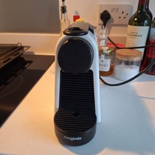 NESPRESSO ESSENZA MINI COFFEE